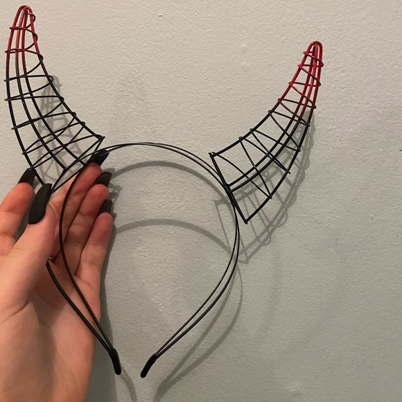 Accessories - Devil horns headband